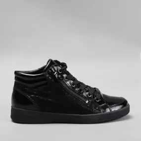 Stylish Black Sneaker