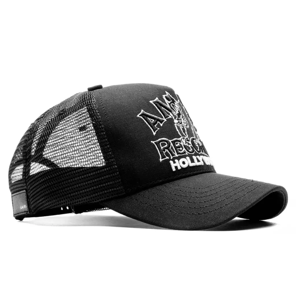 'Wolf Logo Trucker Hat Black'