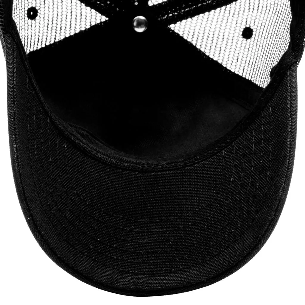 'Wolf Logo Trucker Hat Black'