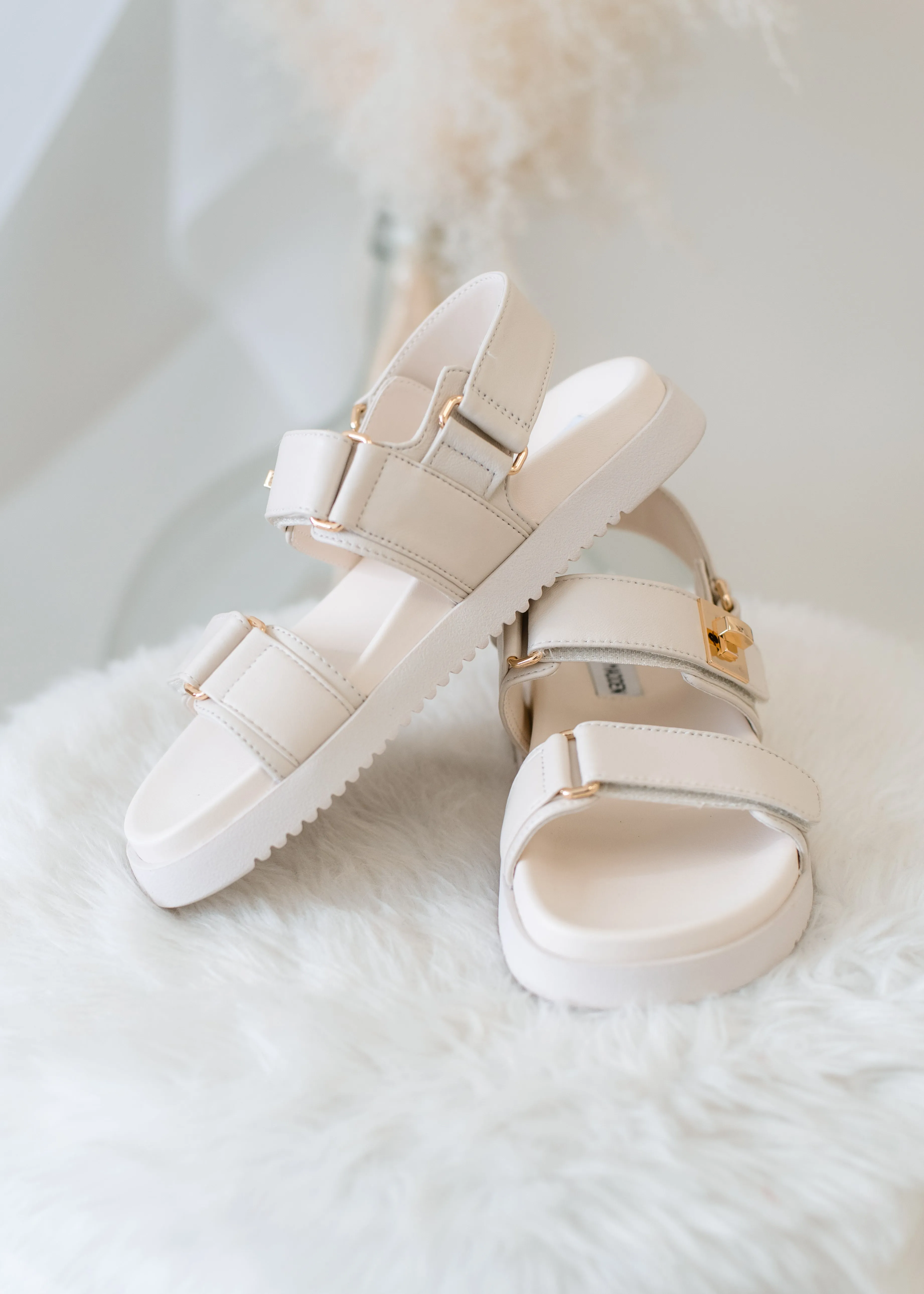 The Stylish Mona Sandal