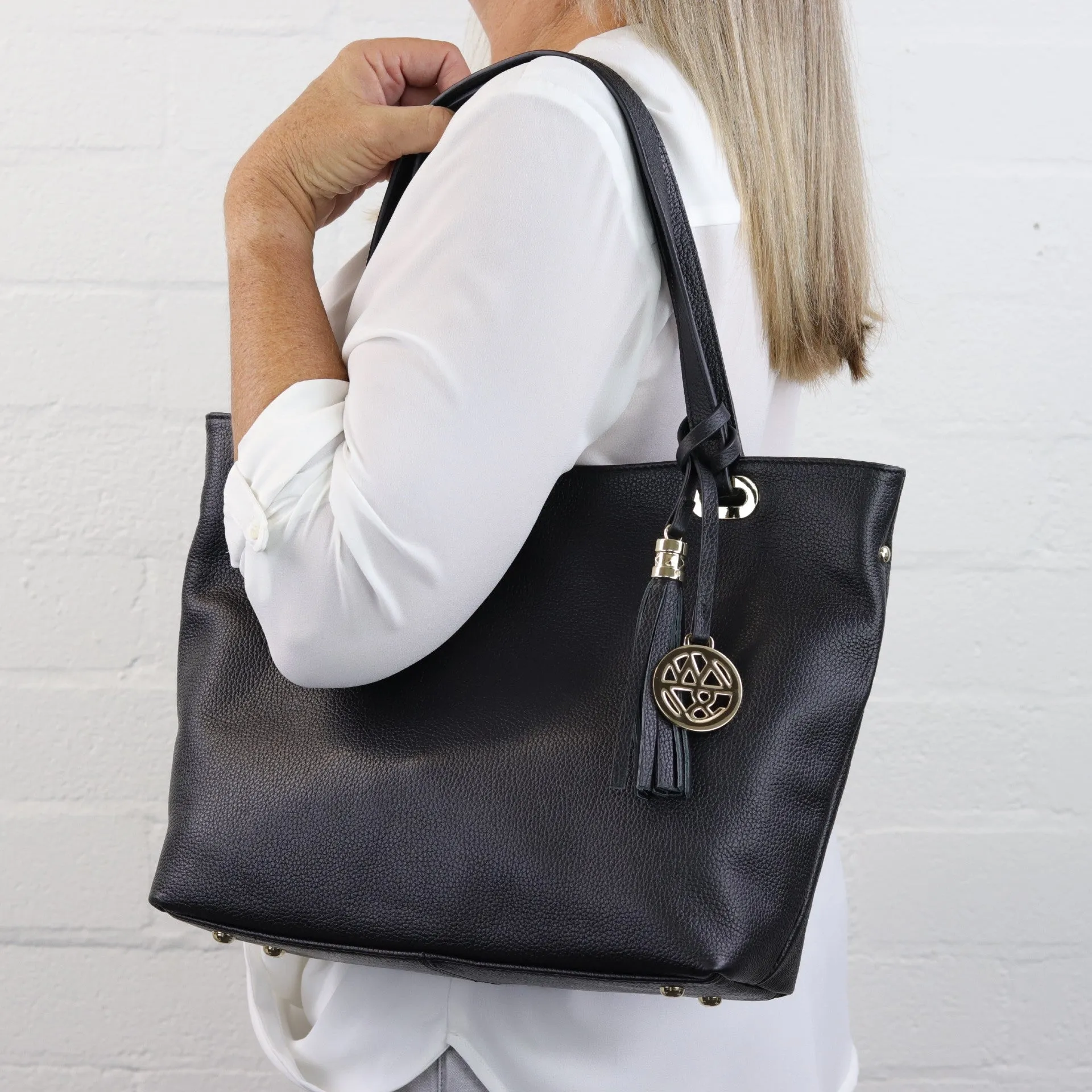 Kiera leather tote