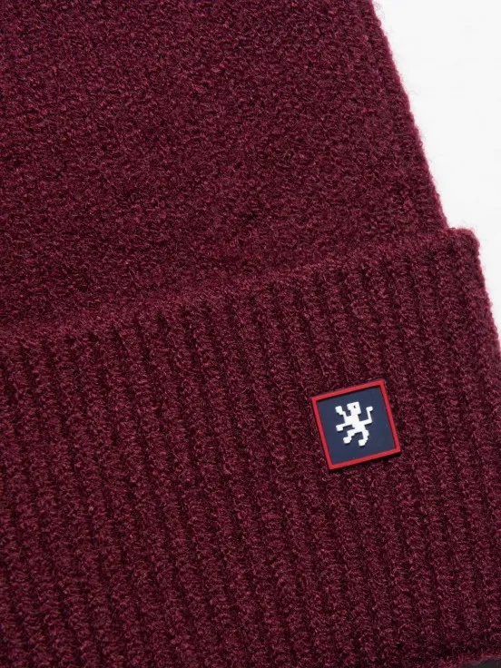 Knit Ribbed Beanie