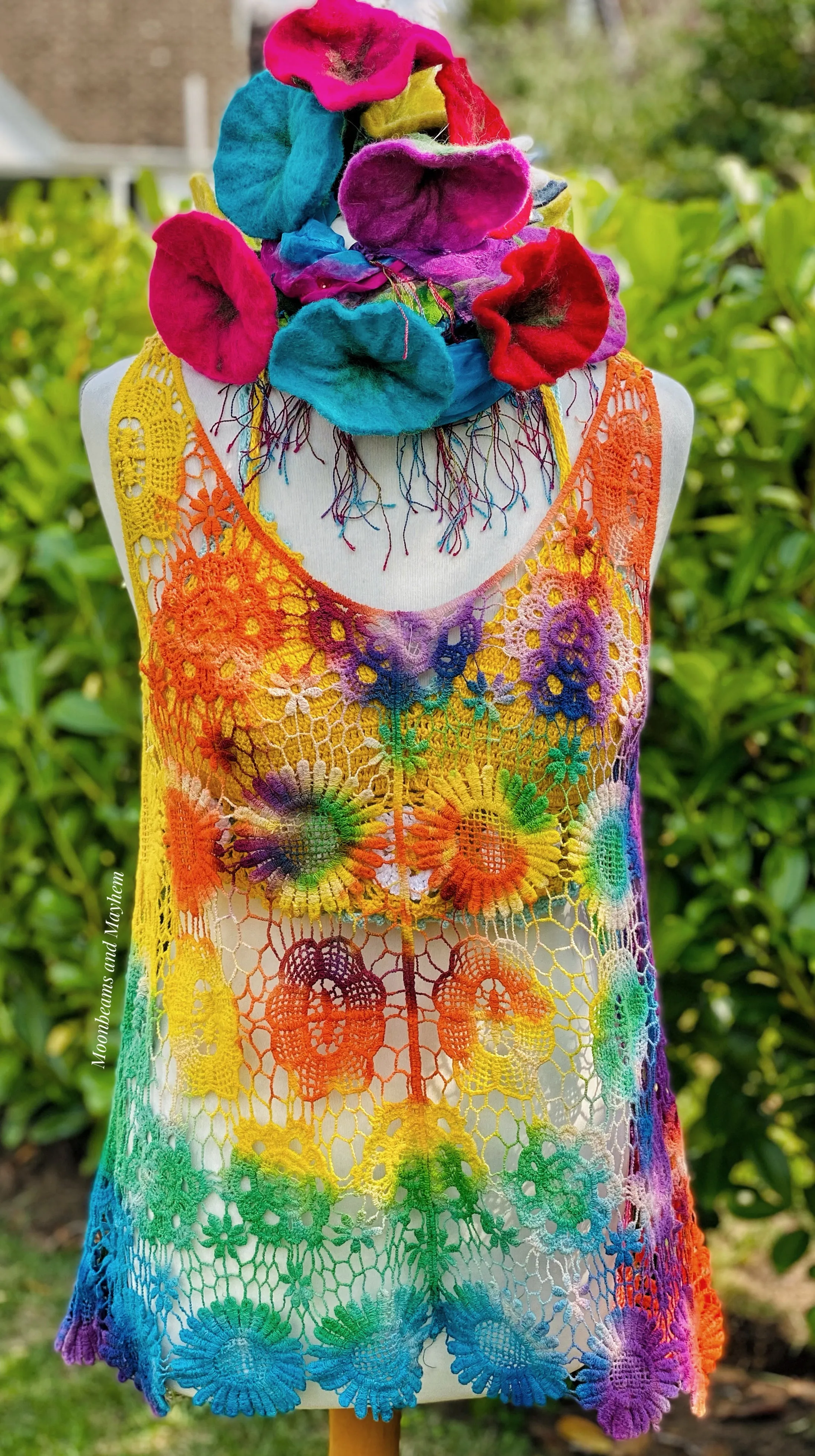 Rainbow Lace Vest UK Size 10 / 12 / 14 (187)