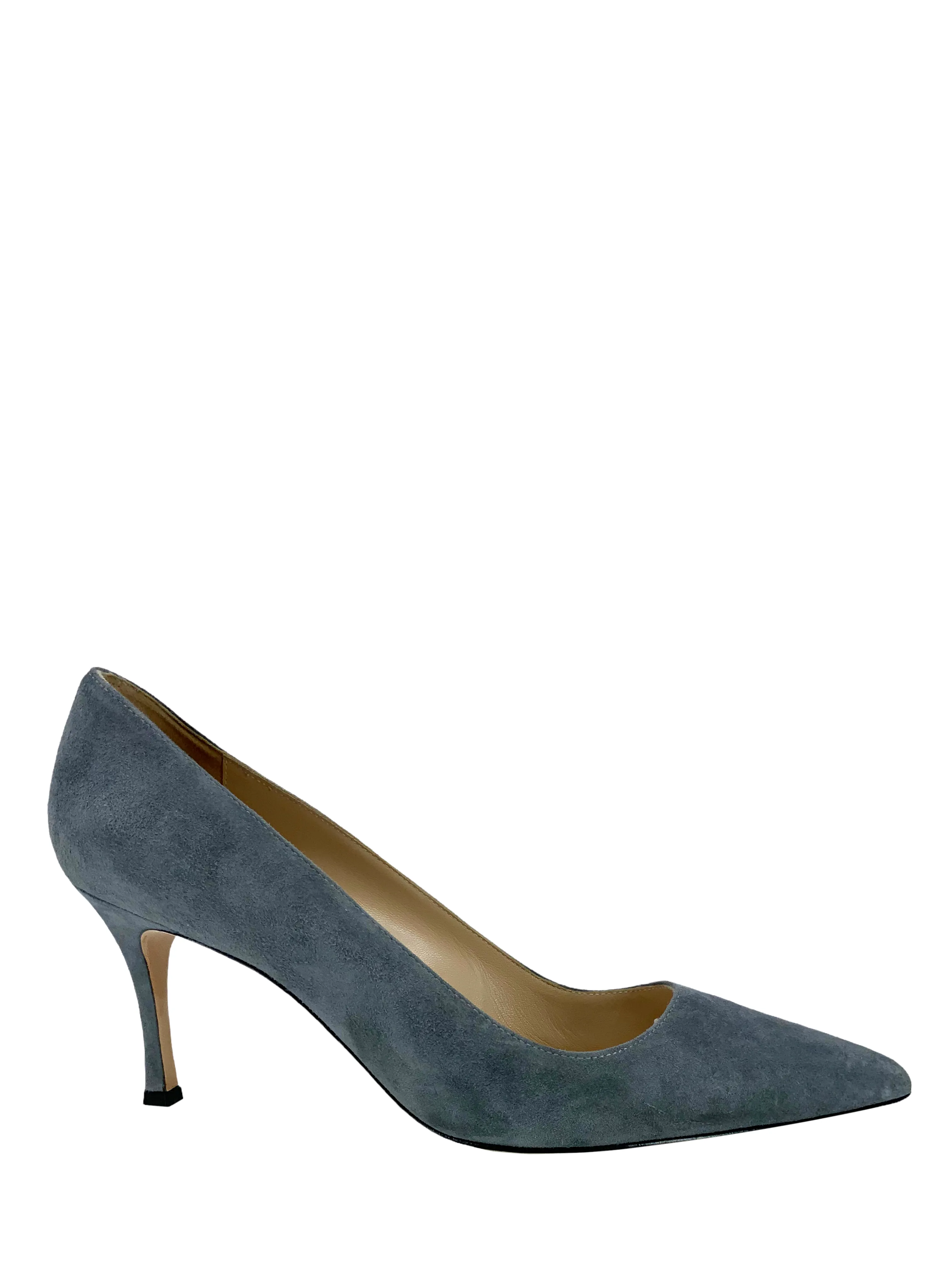 Manolo Blahnik BB 70mm Suede Pumps in Size 8.5