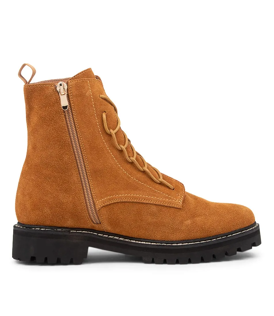 Tan Suede Ankle Boots named MOLLINI Mitz