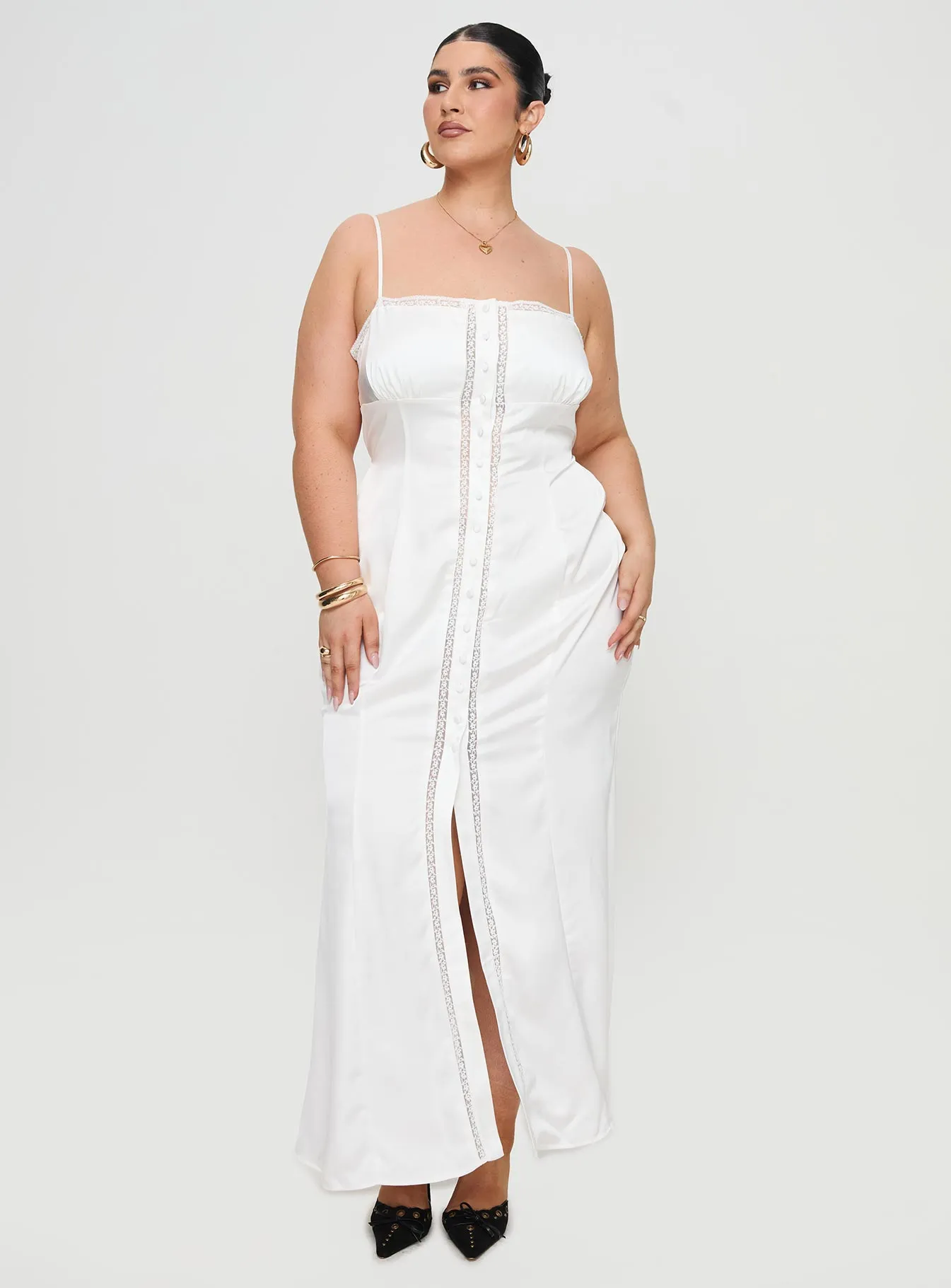 White Curve Ematie Maxi Dress