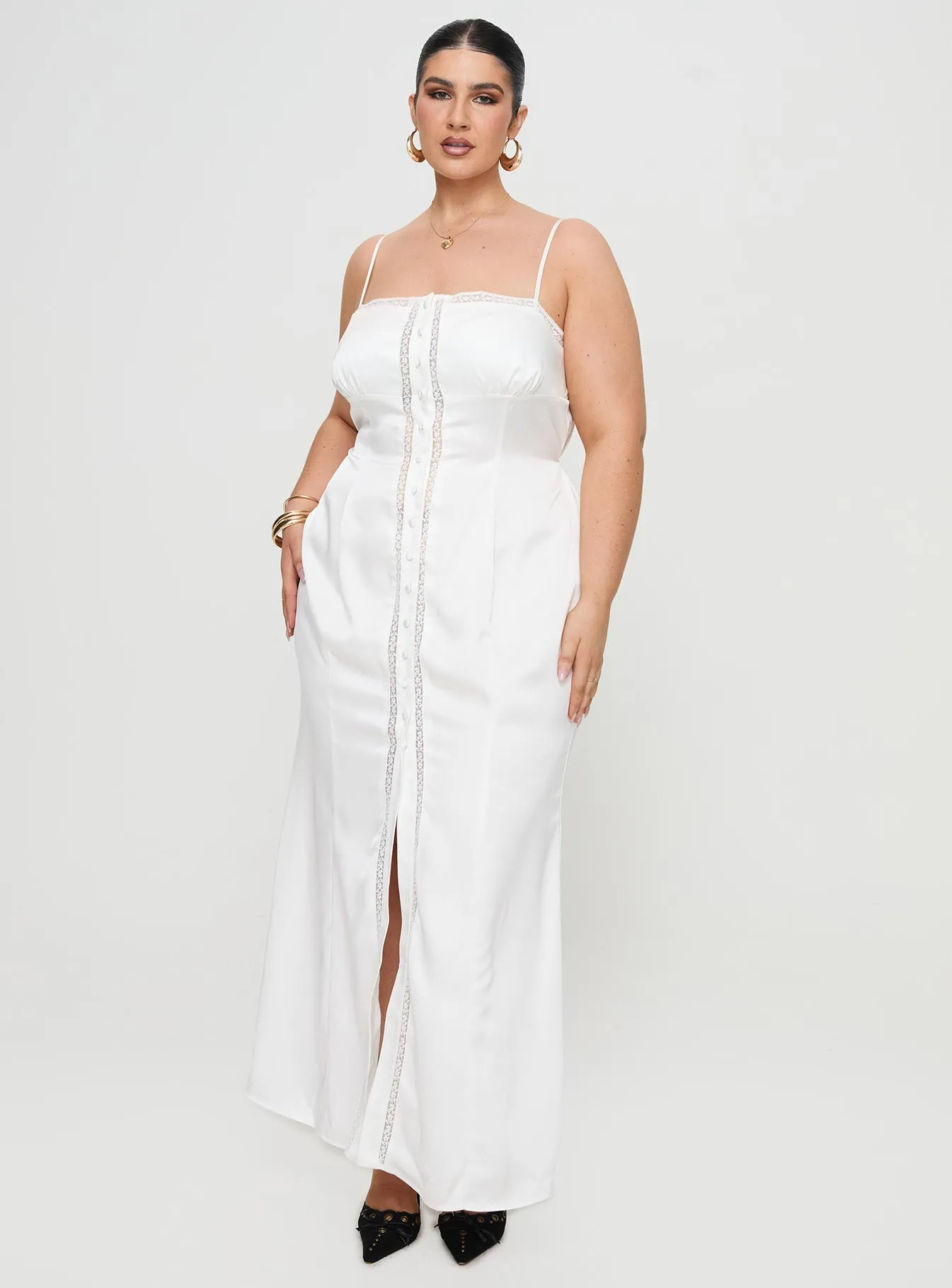 White Curve Ematie Maxi Dress